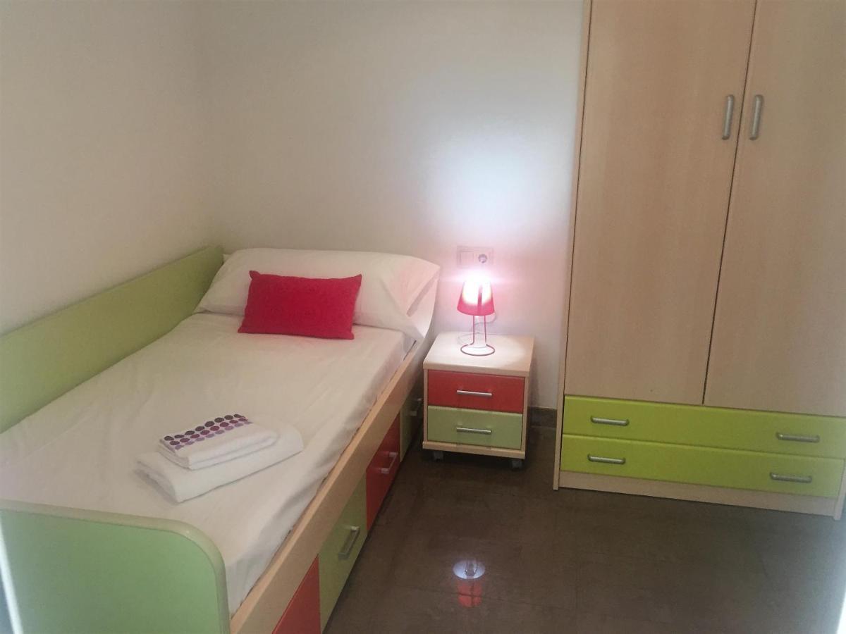 Renovated Apartment Steps Away From The Beach 库列拉 外观 照片